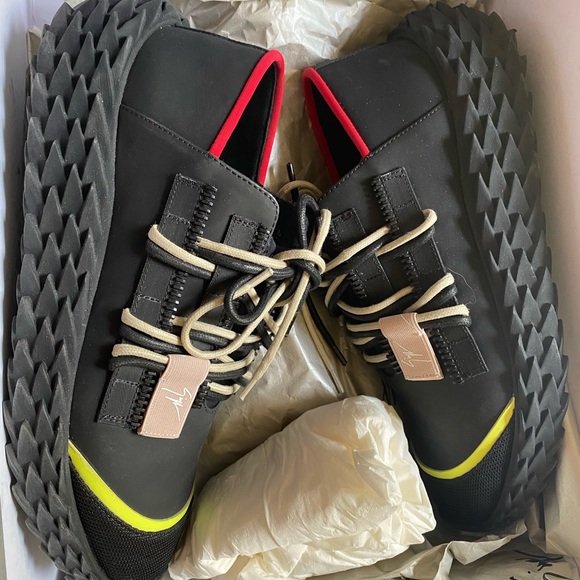 COPY - Giuseppe sneaker - Picture 3 of 3